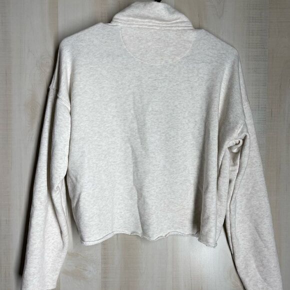Aerie light gray cropped 1/4 zip long sleeve sweatshirt, size XS - Picture 12 of 12